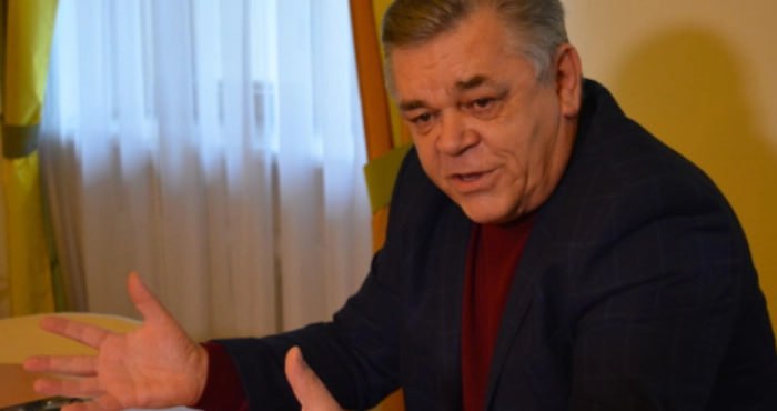 Ілюстрація до публікації «Правоохоронці затримали депутата Волинської обласної ради від ВО «Свобода» Анатолія Вітіва за забудову катка.»