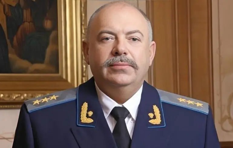 Ілюстрація до публікації «ДБР у Франції проводило обшуки у колишнього генерального прокурора Святослава Піскуна.»