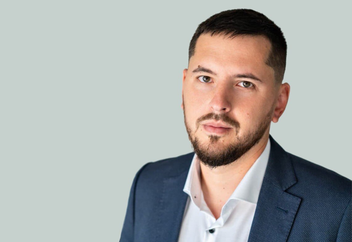 Ілюстрація до публікації «Кандидат на посаду голови Держмитниці Анатолій Комірний»