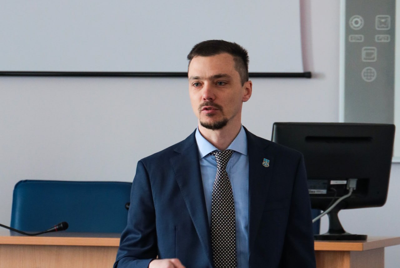 Ілюстрація до публікації «Нова заступниця прокурора Полтавщини Наталія Лець почала свій шлях на новій посаді не з того, що потрібно.»