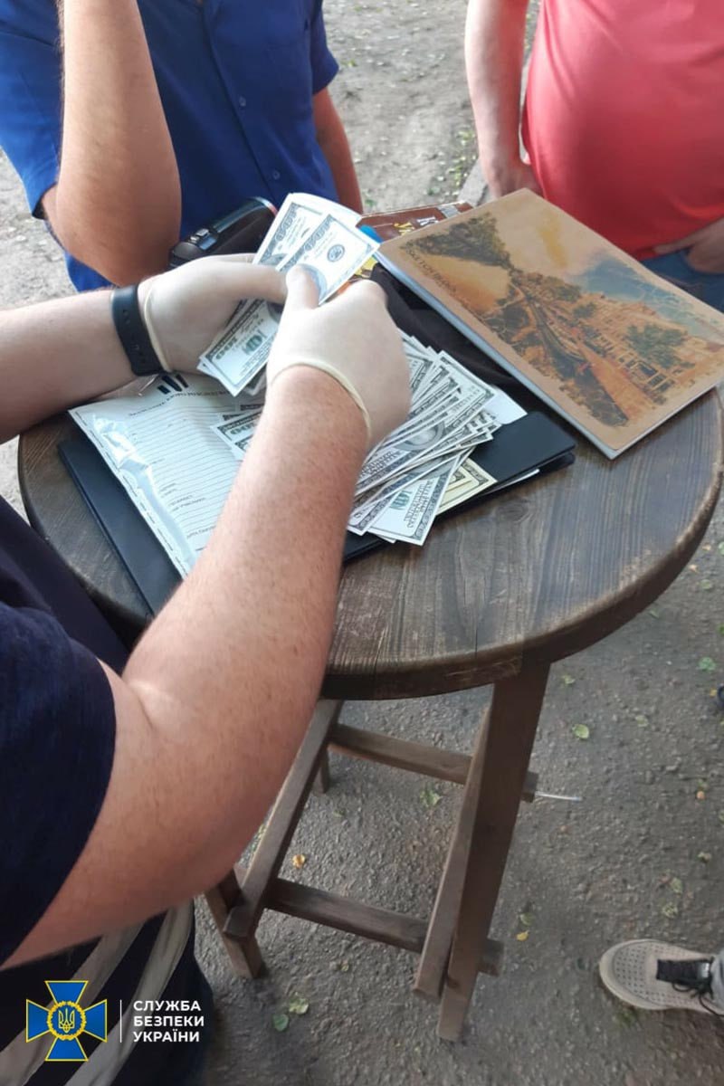 Ілюстрація до публікації «Експрокурор Полтавщини Антон Столітній під час своєї роботи у місті "відмазав" від кримінального обвинувачення колегу Валерія Севрюкова, з яким працював в Національній академії…»