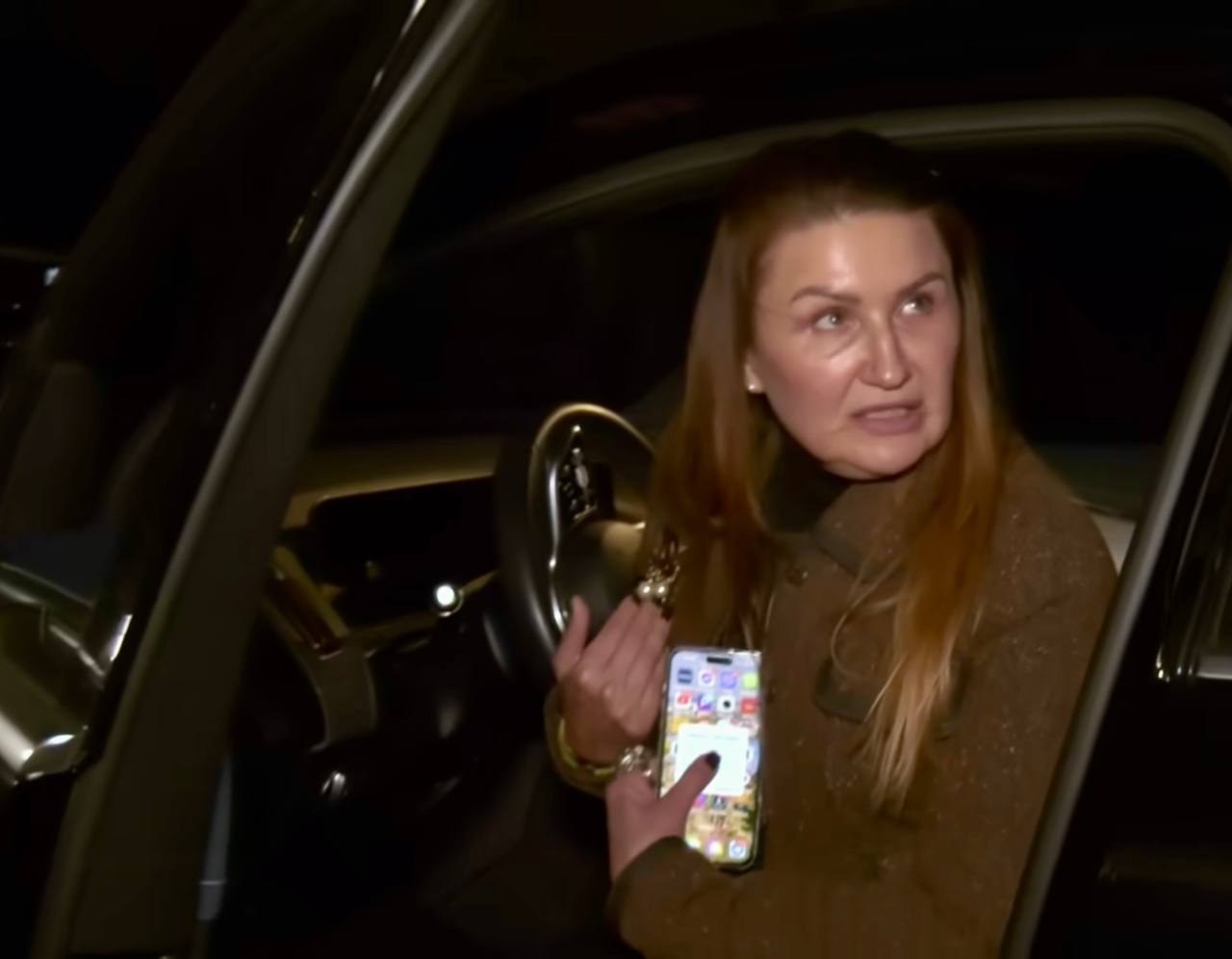 Ілюстрація до публікації «Ексначальник відділу по роботі з персоналом Координаційно-моніторингової митниці Світлана Хімченко вирішила змінити роботу та подалася до полку поліції особливого призначення…»