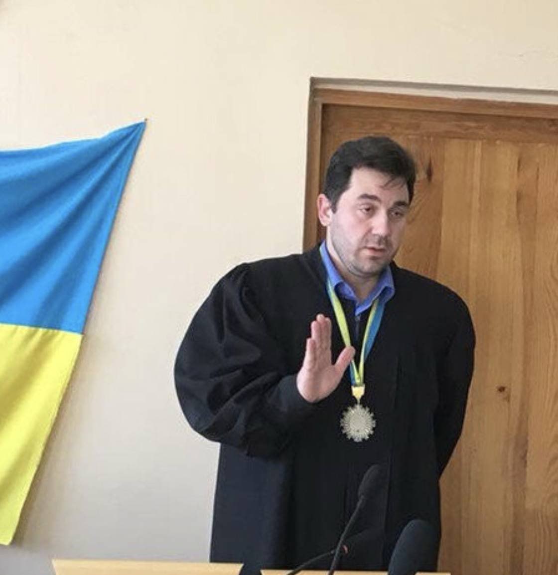 Ілюстрація до публікації «Громадська рада доброчесності визнала суддю Центрально-Міського райсуду Кривого Рогу Романа Кузнєцова недоброчесним для апеляційного суду.»