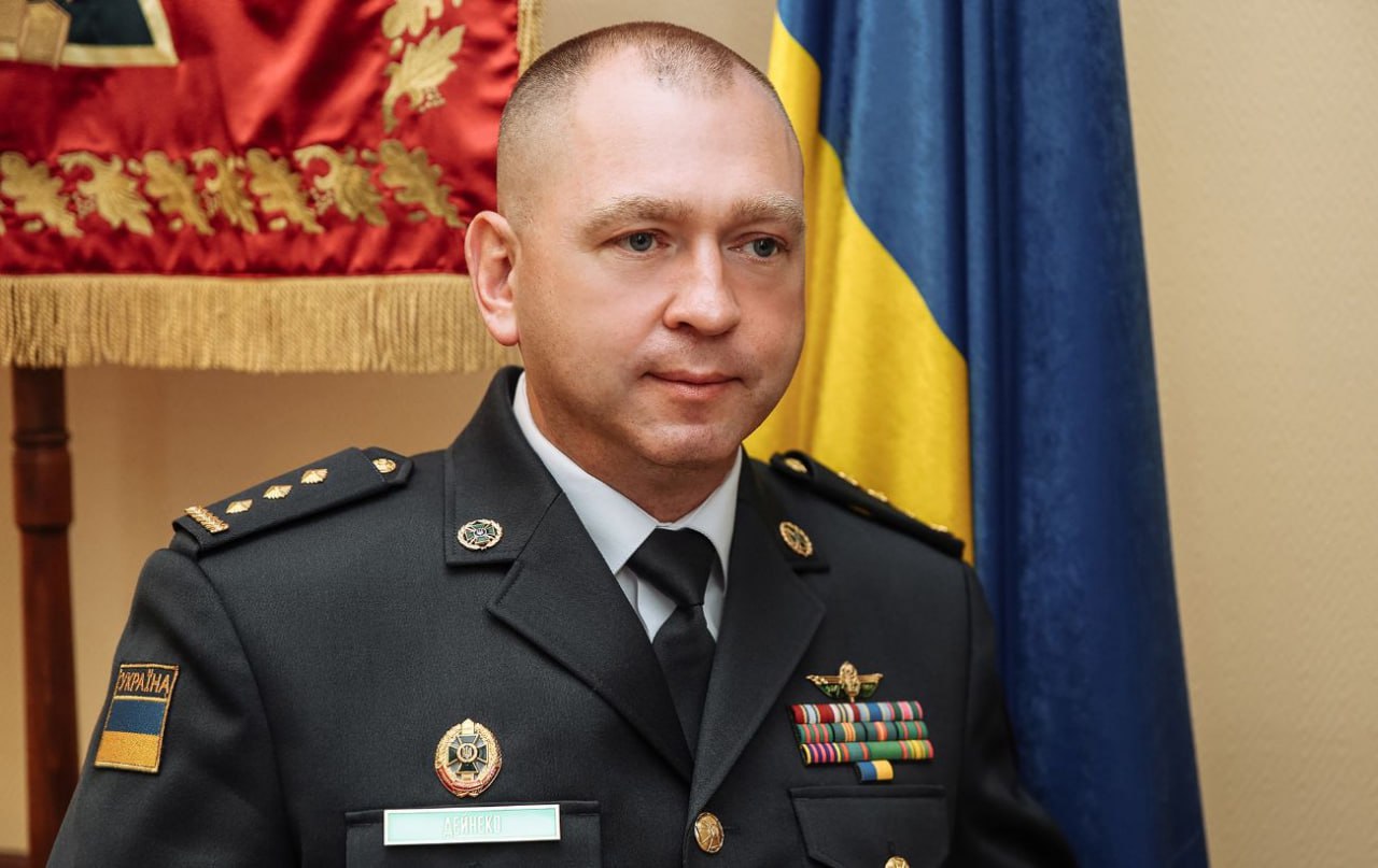 Ілюстрація до публікації «Повідомляють, що НАБУ проводить обшук в Сергія Васильовича Дейнеко, з 2019 до 2026 — голова прикордонної служби, радник голови МВС»