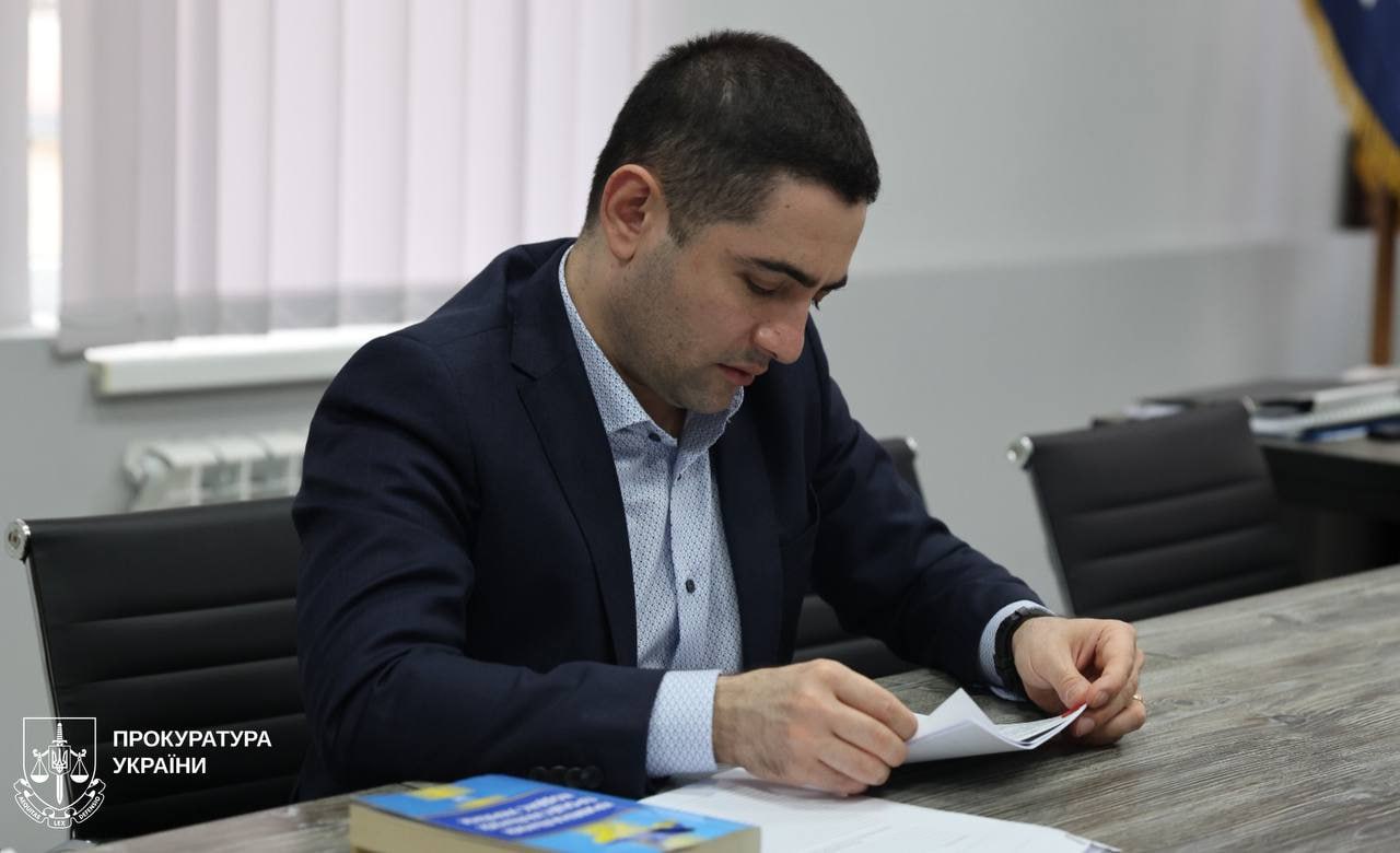 Ілюстрація до публікації «Коротше кажучи, перевірка з Офісу генпрокурора для Харківщини закінчилася сумно.»
