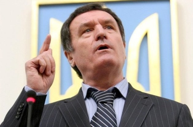 Ілюстрація до публікації «Вища рада правосуддя вирішила звільнити на пожиттєве утримання ексочільника Апеляційного суду Києва Антона Чернушенка.»