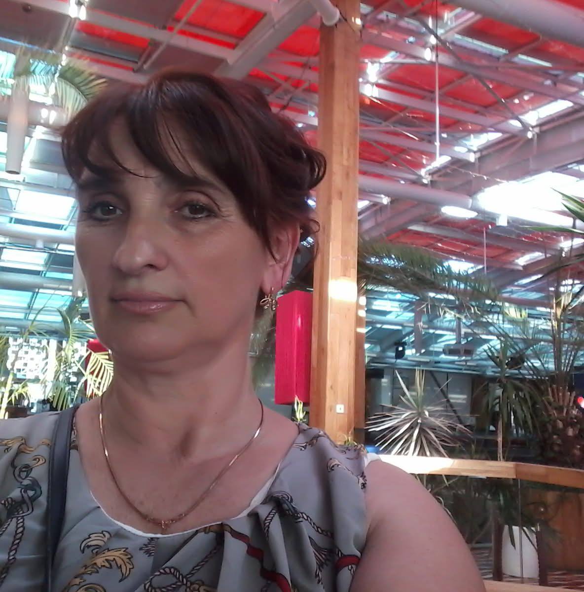 Ілюстрація до публікації «Полудуркуватий директор КП "Київтеплоенерго" Бінд Вячеслав Євгенович погодив укладання 7 договорів на розробку проєктів з відбудови ТЕЦ із ТОВ "Нова Перспектива Люкс", власником…»