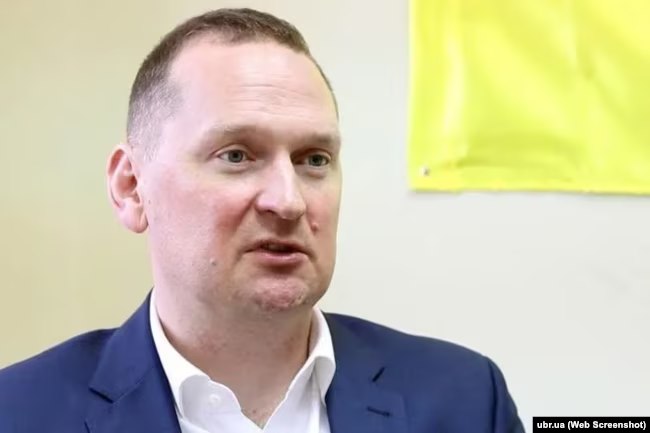 Ілюстрація до публікації «В.о. директора комунального автотранспортного підприємства КМДА Дмитро Рахматуллін приховує з декларації 16 (!) квартир у незбудованому хмарочосі Ferretti Luxury Beach Residence…»