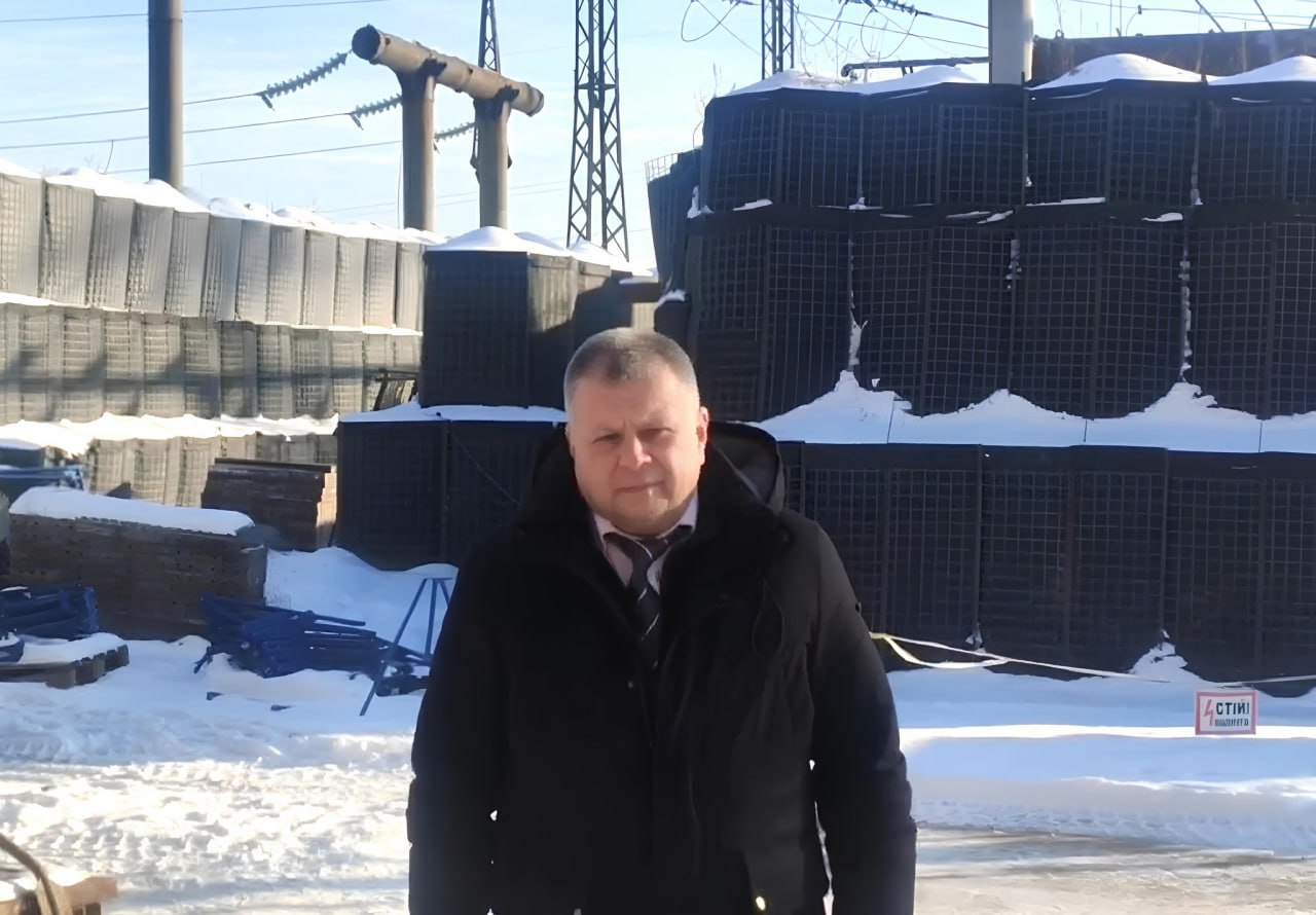 Ілюстрація до публікації «Андрюша "червоні труселя" Стасевський з АТ "Запоріжжяобленерго" продовжує годувати підписників відборним пропагандистським лайном»