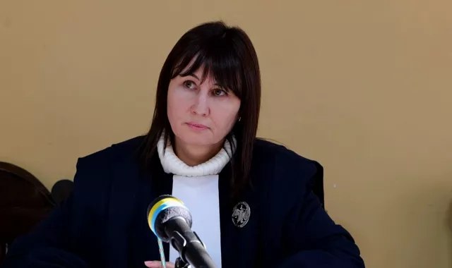 Ілюстрація до публікації «Біла Lada окупанта»