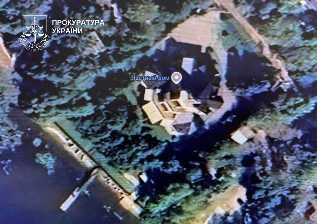 Ілюстрація до публікації «Прокуратура вимагає знести будинок екснардепа та соратника Медведчука Анатолія Писаренка на Трухановому острові»