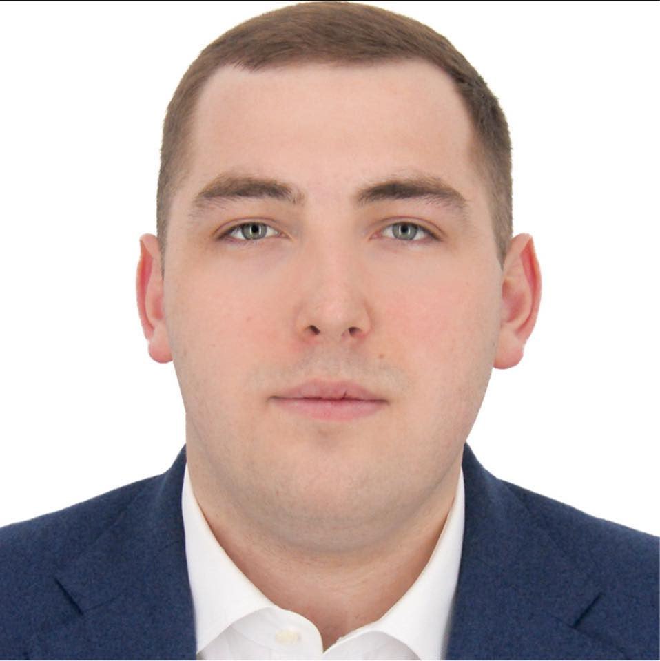 Ілюстрація до публікації «Справу сина суді Аблова, котрий зарізав знайомого, вирішили розглядати повторно Кримінальну справу стосовно сина судді ліквідованого ОАСК Євгена Аблова – Івана Аблова – після…»