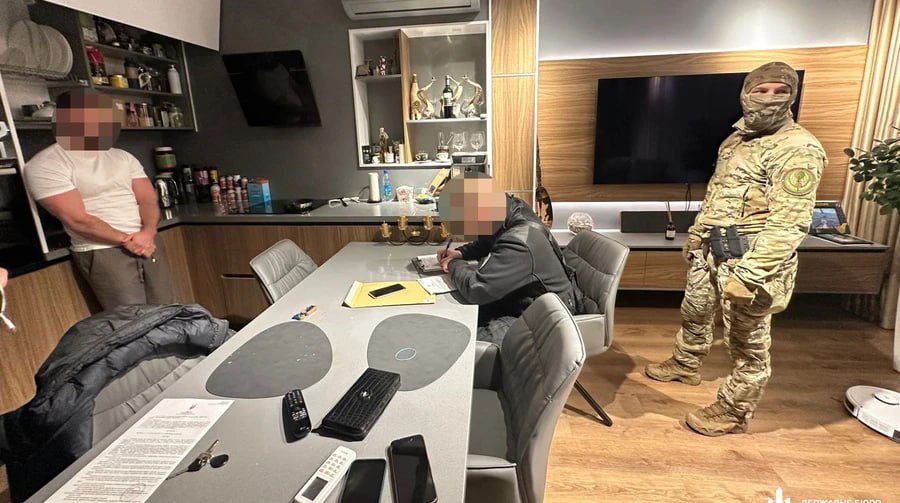Ілюстрація до публікації «Офіцер годував десантників ЗСУ неякісним м'ясом, а сам відпочивав в Антарктиді»