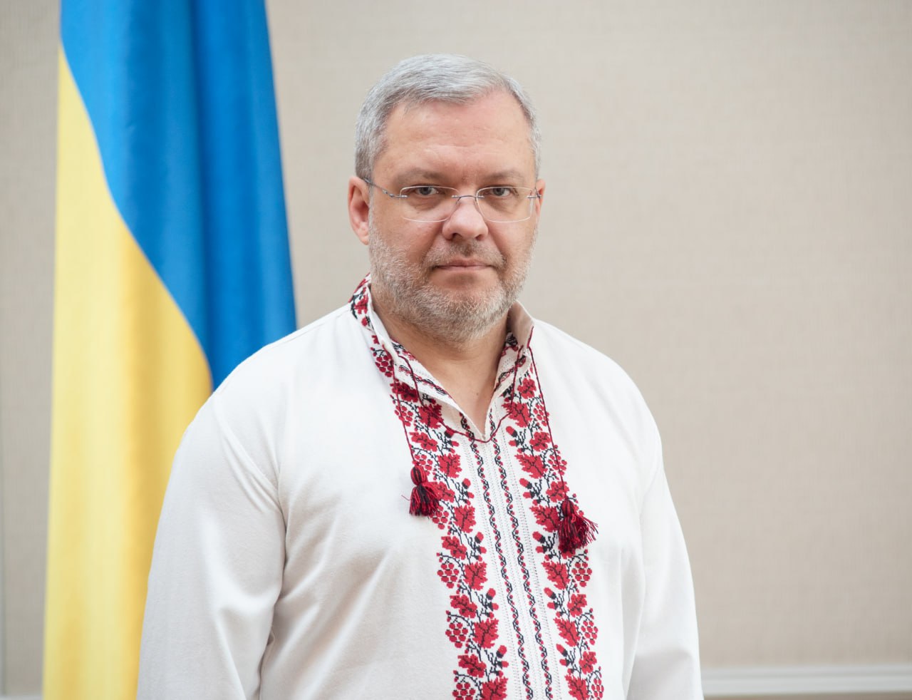 Ілюстрація до публікації «Наш слоняра: У ніч 15 лютого при спробі перетину кордону затримали колишнього міністра енергетики Германа Галущенка.»