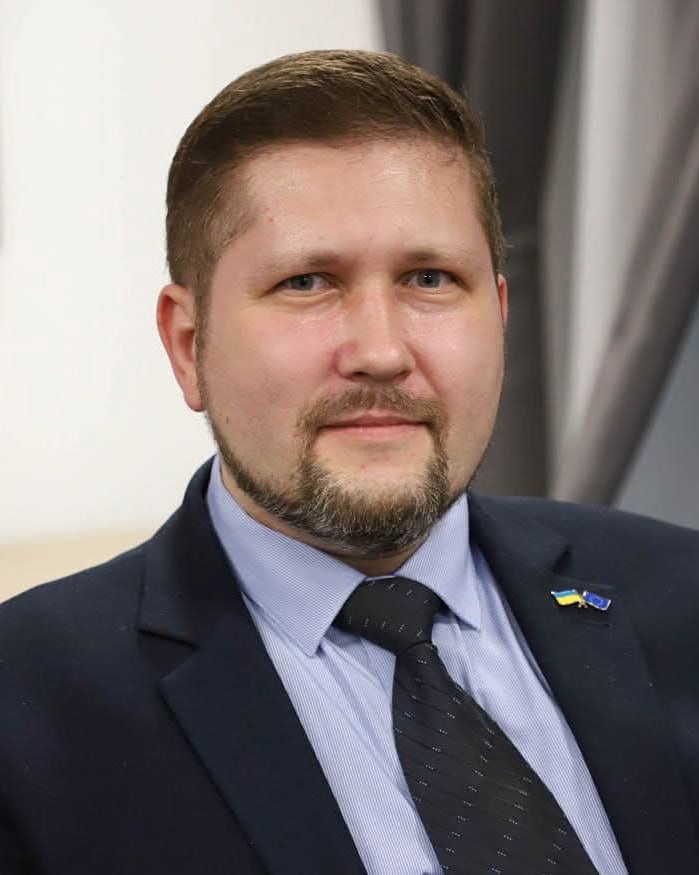 Ілюстрація до публікації «Заступник та в.о. голови Державної служби України з лікарських засобів та контролю за наркотиками (Держлікслужба) Володимир Короленко під час війни набув нову квартиру»
