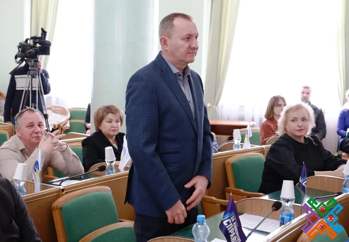 Ілюстрація до публікації «Хто такий хмельницький депутат Ілля Логін, якого розглядають на посаду голови регіональної ДМС?»