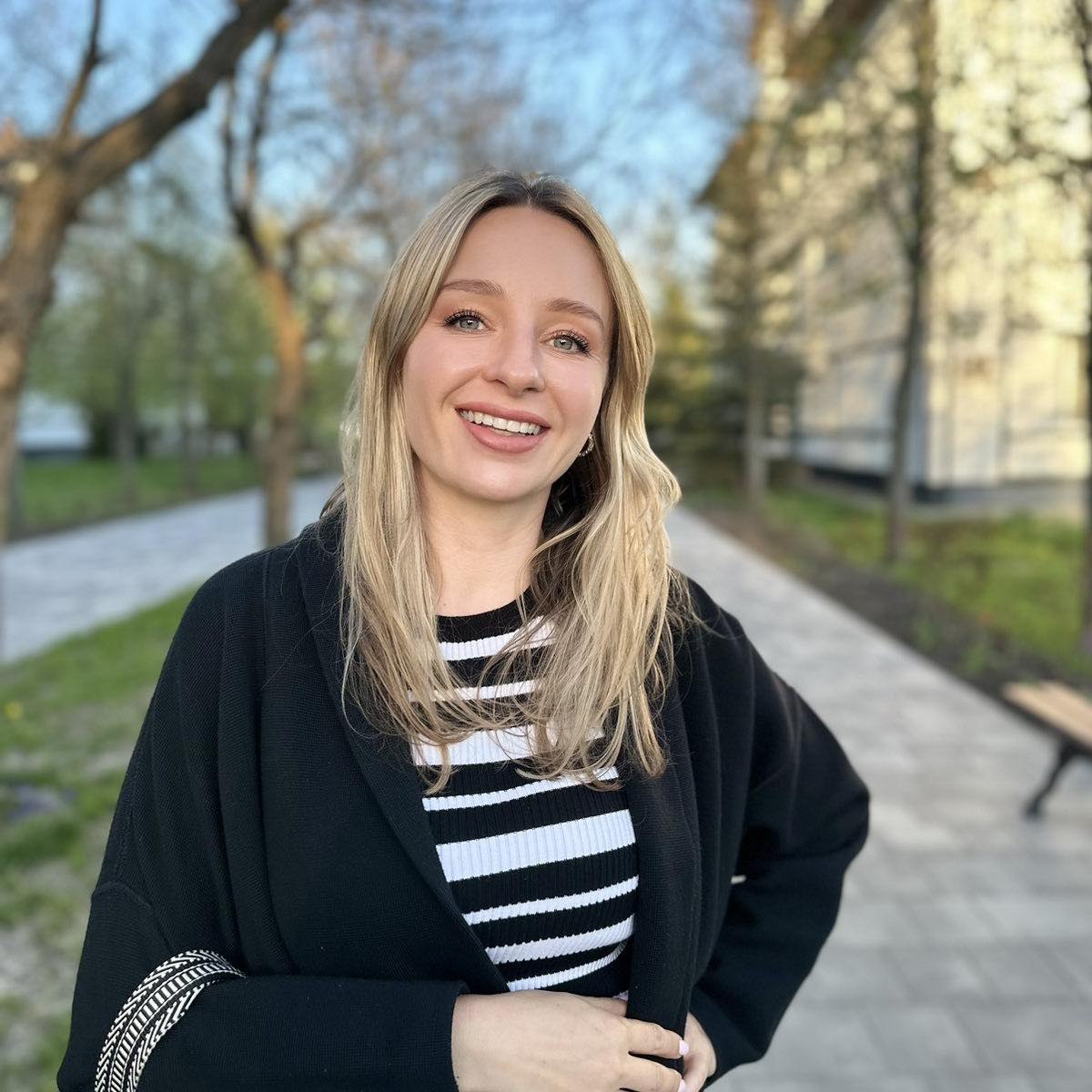Ілюстрація до публікації «Голова Арцизького районного суду Одеської області Вероніка Черевата оформила на батька будинок з землею під Одесою, щоб не декларувати власні витрати на купівлю.»