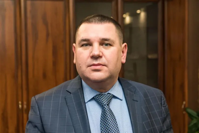 Ілюстрація до публікації «Колишній начальник управління Державної міграційної службив Івано-Франківській області та ексдепутат облради Сергій Саїв подав декларацію при звільненні, де вказав значні статки…»