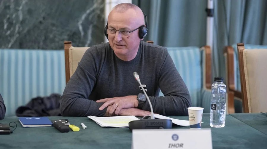 Ілюстрація до публікації «Цинічні відрядження Михайлишина У рамках вищевказаної кримінальної справи щодо системної корупції в ДМС Закарпаття, правоохоронці встановили кричущі факти діяльності самого…»