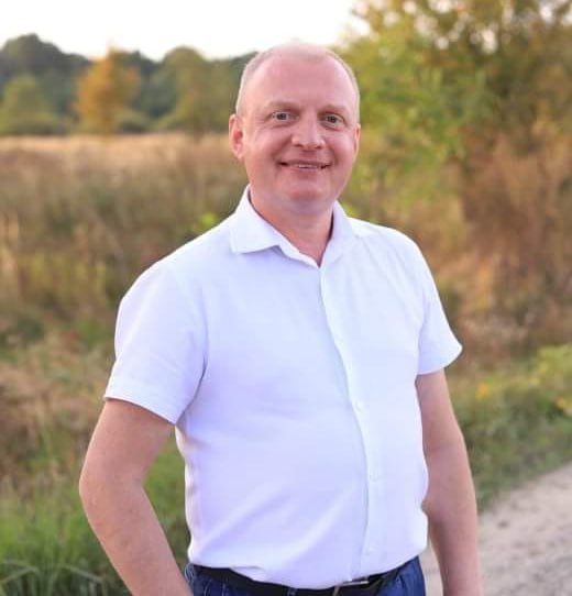 Ілюстрація до публікації «Співробітники СБУ та поліції затримали на хабарі директора Стрийської міської об’єднаної лікарні Івана Зрайла, який також є головою фракції «Європейської солідарності» в…»