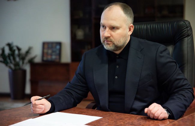 Ілюстрація до публікації «Очільник Держфінмоніторингу Філіп Пронін "вийшов з тіні" та дав компліментарне інтерв'ю "ФОПи, "скрутки" і криптовалюта", де звісно нічого конкретного не розповів. 🚫 Найбільший…»