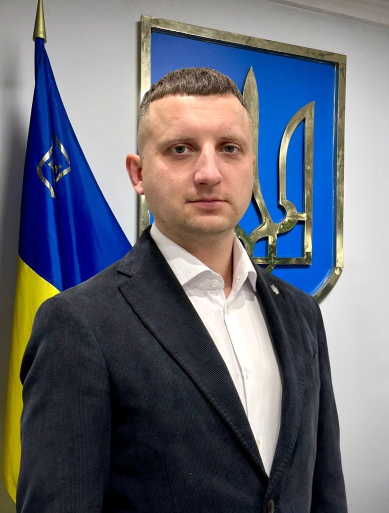 Ілюстрація до публікації «Начальник ТСЦ МВС №3245 у Вишгороді в Київській області Олексій Кузьменко задекларував 1,9 млн гривень готівкою»
