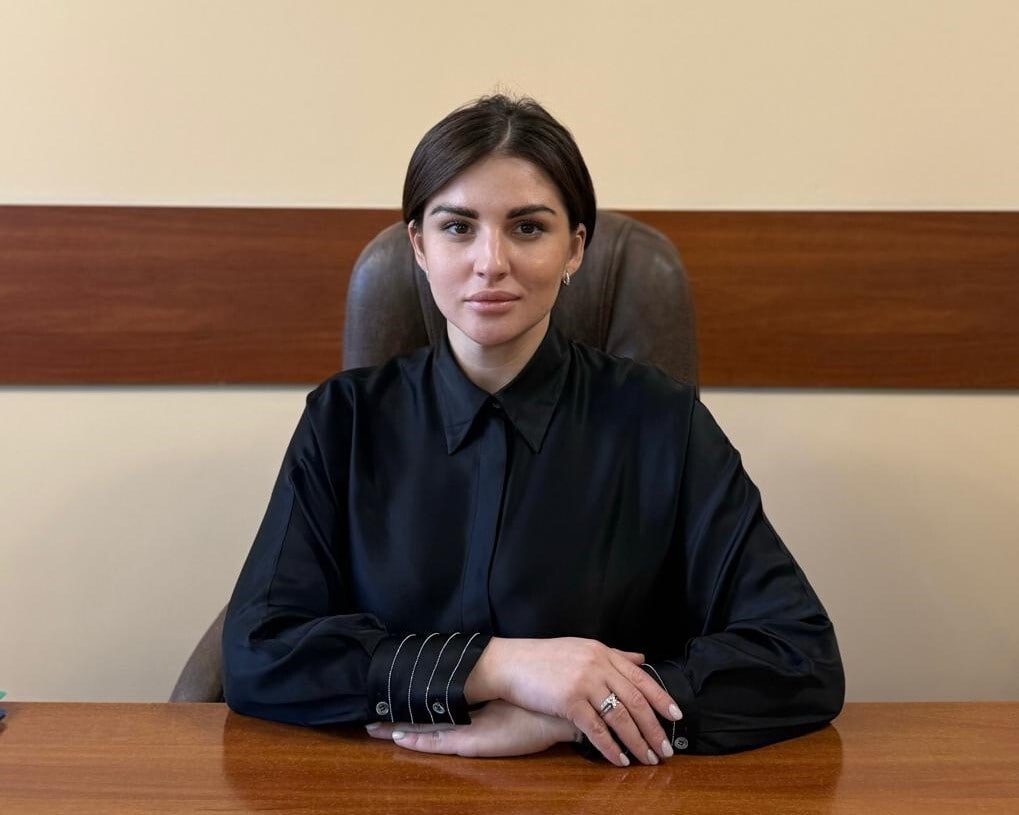 Ілюстрація до публікації «Дорогі подарунки від одруженого чоловіка — що НАЗК знайшло в заступниці мера Харкова 📖 Заступницю мера Харкова, депутата Харківської облради та голову адміністрації…»