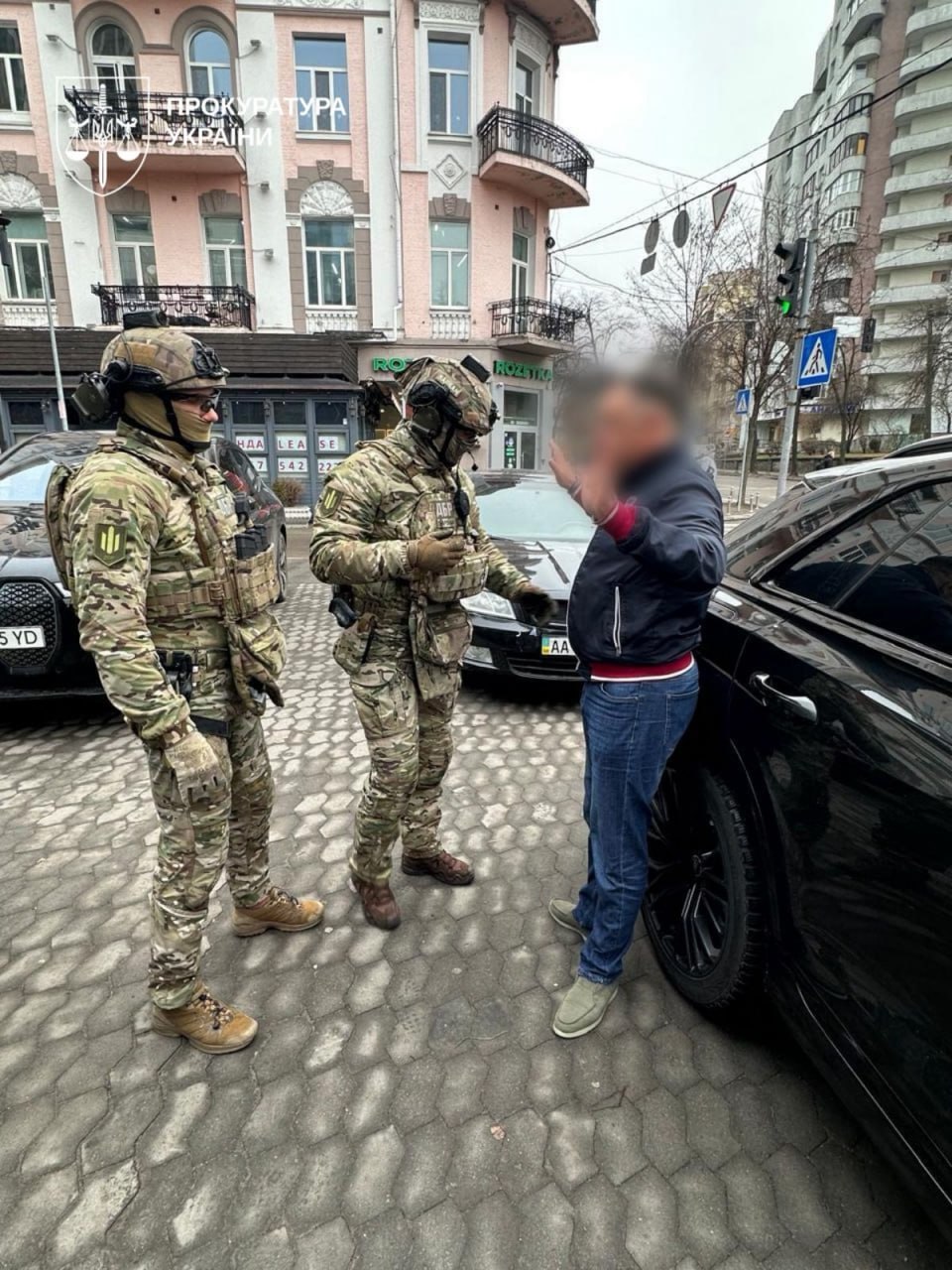 Ілюстрація до публікації «На Рівненщині викрито «тіньового куратора» схеми незаконного видобутку бурштину на 354 млн грн»