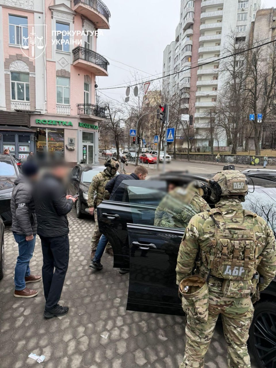 Ілюстрація до публікації «На Рівненщині викрито «тіньового куратора» схеми незаконного видобутку бурштину на 354 млн грн»