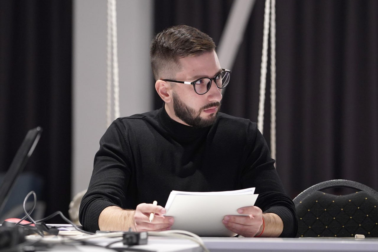 Ілюстрація до публікації «Директора Павлоградської телерадіокомпанії Руслана Керімова викрили на декларуванні недостовірних відомостей на 3,7 млн гривень.»
