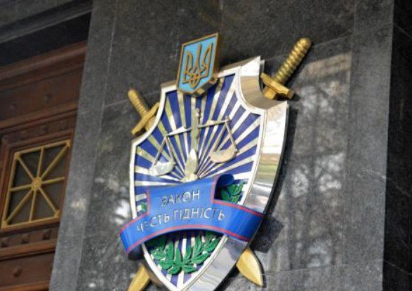 Ілюстрація до публікації «Дружина подарувала під час війни керівнику Хмельницької окружної прокуратури Сергій Наконечний автомобіль Tesla.»
