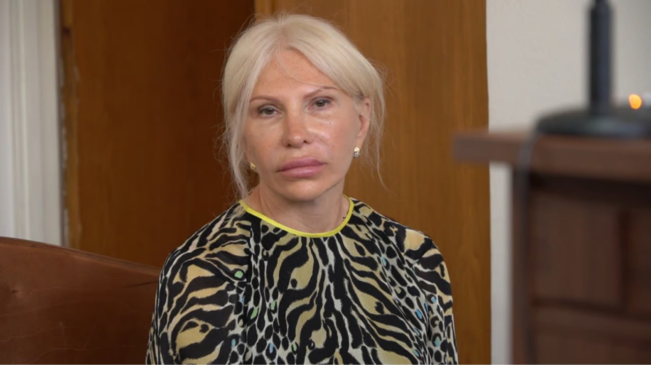 Ілюстрація до публікації «Овочерізки і стільці для укриттів із переплатою на мільйони: у Києві посадовицю освіти засудили до 7 років»