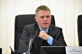 Ілюстрація до публікації «Кадрові зміни СБУ: замість Олександра Куця харківське управління СБУ очолив Денис Лутій. Було би ще гарно заслухати доповідь Куця.»