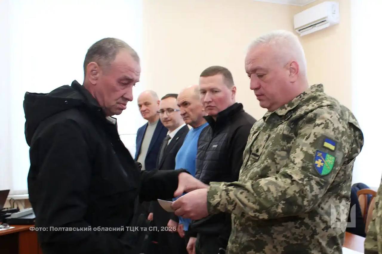 Ілюстрація до публікації «Різні пабліки пишуть, що Андрій Гладков, в.о. начальника Полтавского міського ТЦК відсвяткував своє "призначення" 17 квітня»