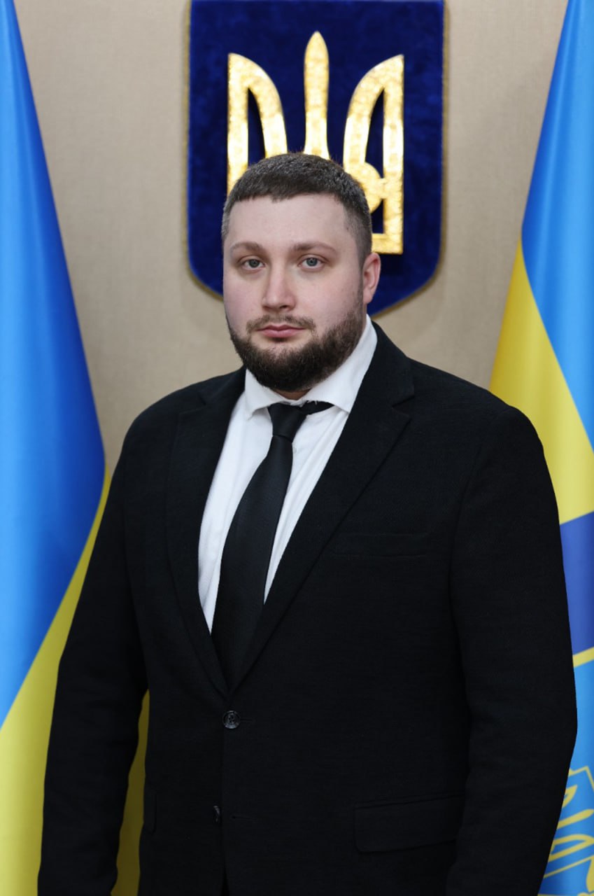 Ілюстрація до публікації «Новий заступник керівника Запорізької облпрокуратури Роман Пшик задекларував будинок під Києвом за 2,77 млн грн та Audi Q3»
