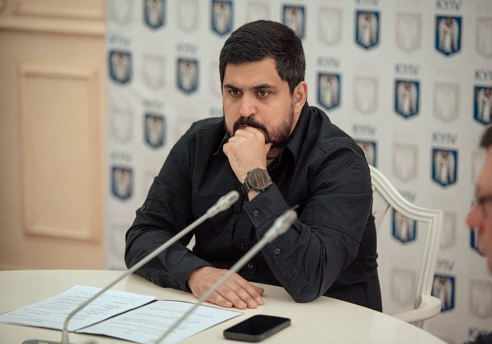 Ілюстрація до публікації «Голова Київської міської військової адміністрації Тимур Ткаченко подав заяву про звільнення з посади. Про це повідомляють ЗМІ.»
