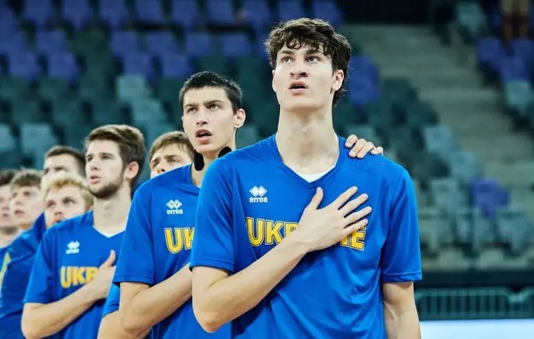 Ілюстрація до публікації «Поїхав підсилювати діаспору: 21-річний син Кличка вирішив будувати карʼєру у США»