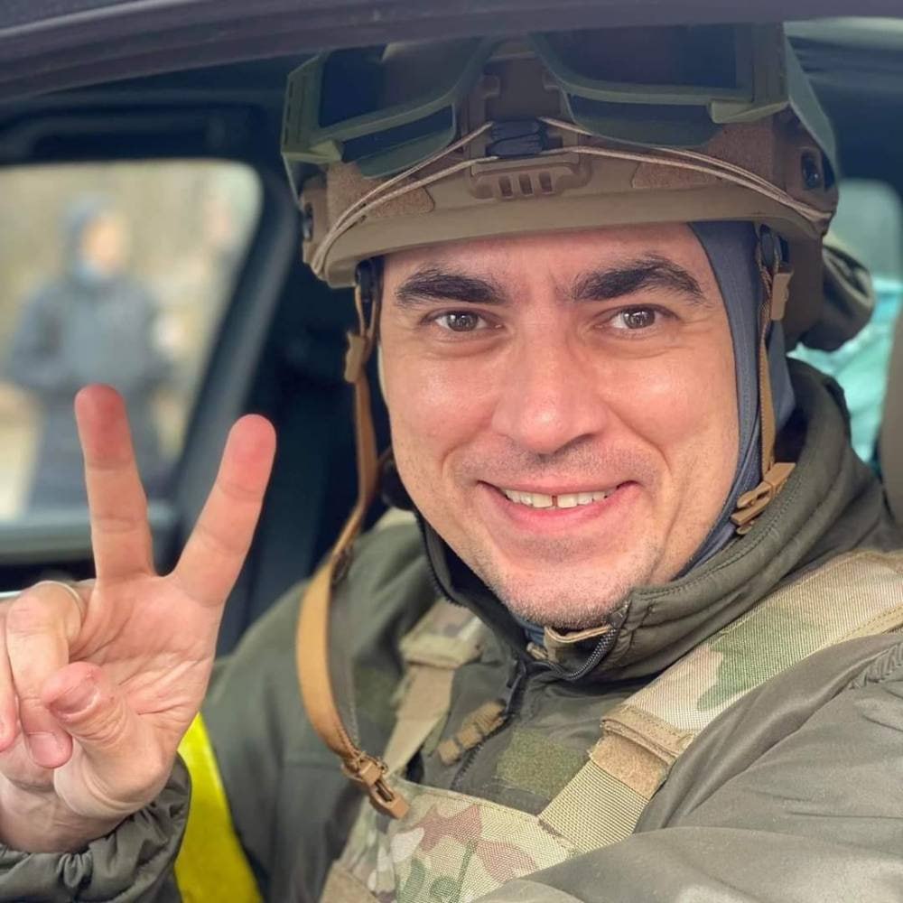 Ілюстрація до публікації «повідомляє: Ексміністру інфраструктури Володимиру Омеляну заочно повідомили про підозру від ДБР. Омелян виїхав з України до Британії.»