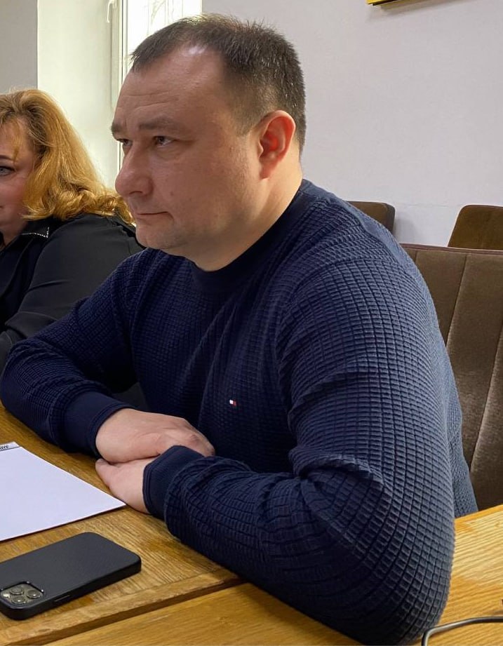 Ілюстрація до публікації «Директор департаменту ДПС Дмитро Цимбалюк задекларував будинок і велику земельну ділянку на Волині, дві квартири в Києві»