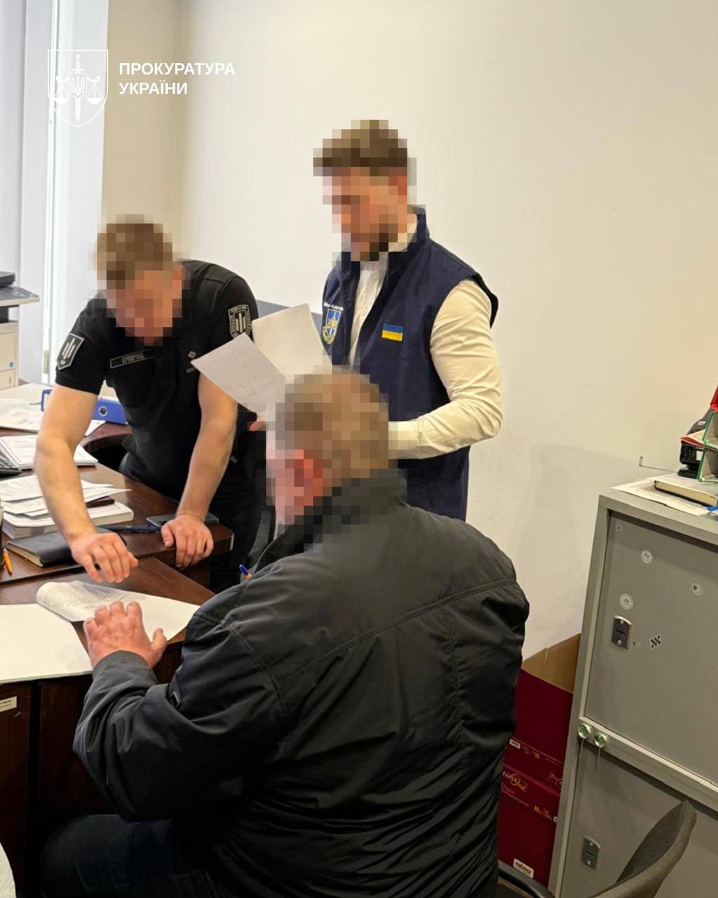 Ілюстрація до публікації «Ексголова суду Сквирського районного суду Київської області отримав підозру у шахрайстві, заволодінні квартирами та службому підробленні»