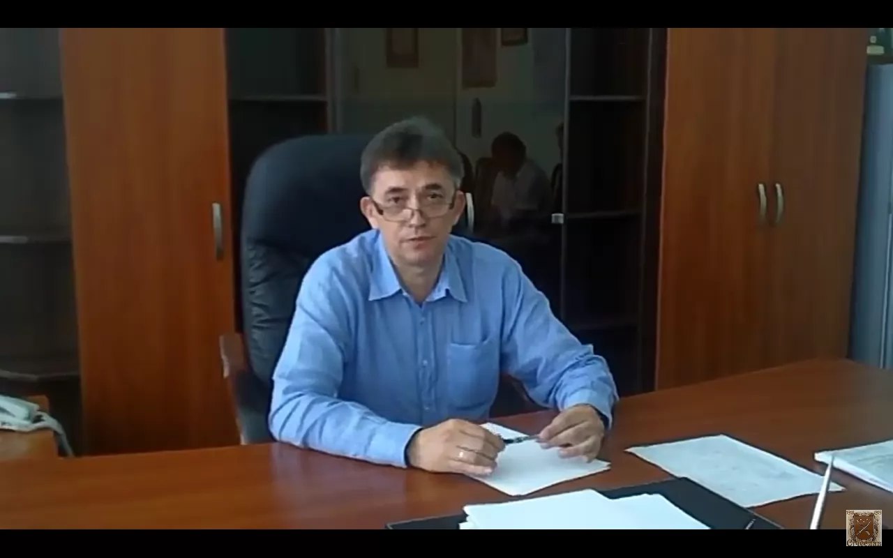 Ілюстрація до публікації «Дочка голови третього апеляційного адмінсуду (Дніпро) Анатолій Коршун під час війни здала батьку в оренду Porsche Cayenne.»