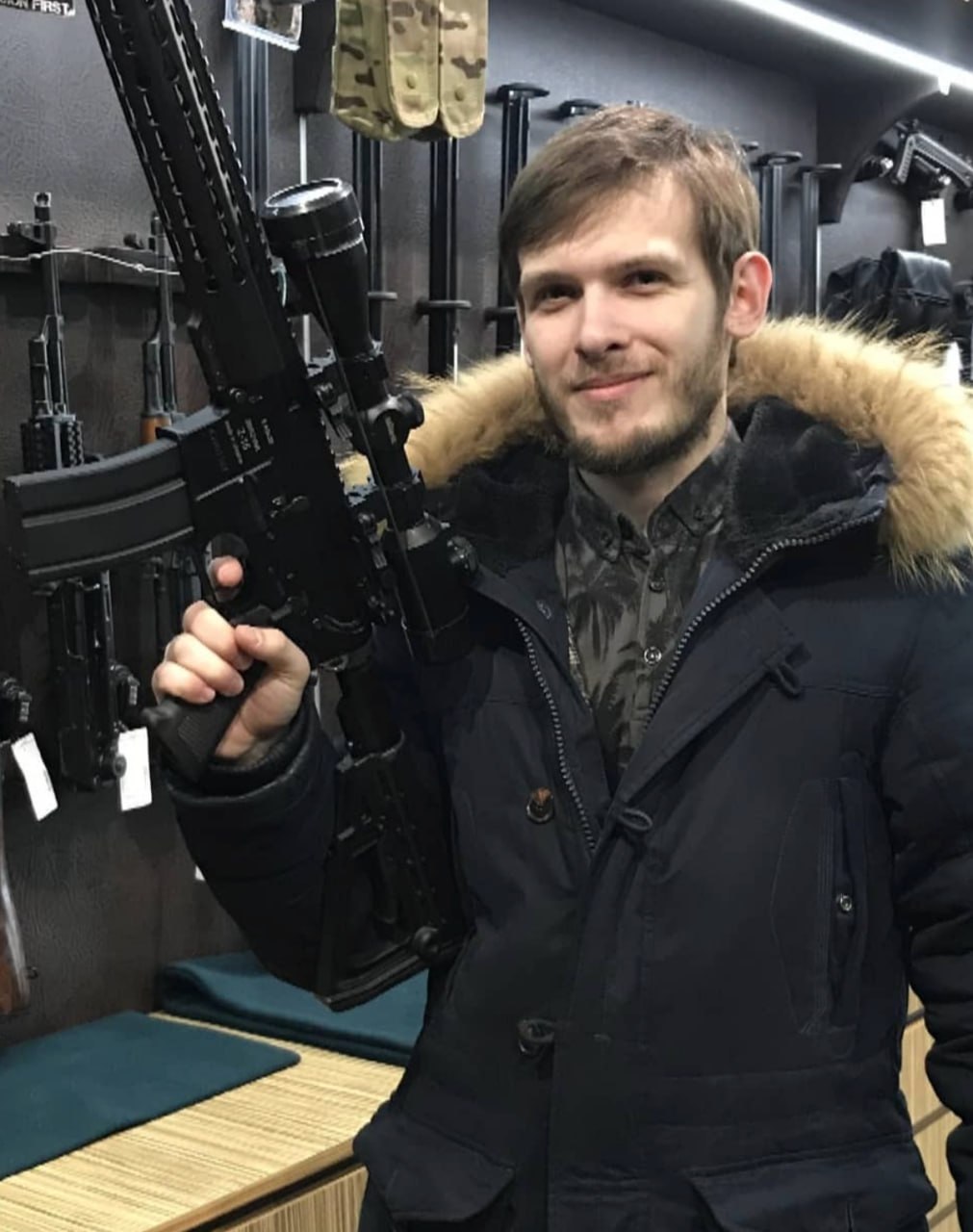 Ілюстрація до публікації «підлеглим співвласника харківської мережі контрафакту Sota Store є такий собі Рожков Сергій Сергійович.»