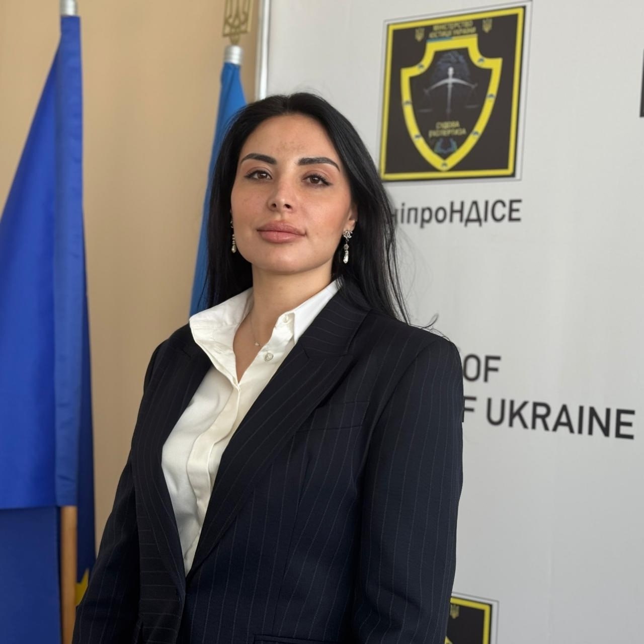 Ілюстрація до публікації «Олеся Солтус в.о. та перший заступник директора ДніпроНДІСЕ Міністерства юстиції , задекларувала Audi A8, квартиру в Києві та ділянку на Херсонщині ✔ Квартира в Києві площею 82,7…»