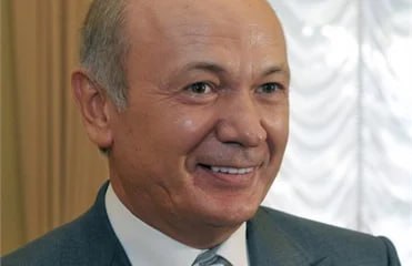 Ілюстрація до публікації «Справа Іванющенка 📌 Юрій Іванющенко – він же «Юра Єнакіївський, земляк колишнього президента Віктора Януковича, раніше відомий у кримінальних колах як «Юрец Малой».»
