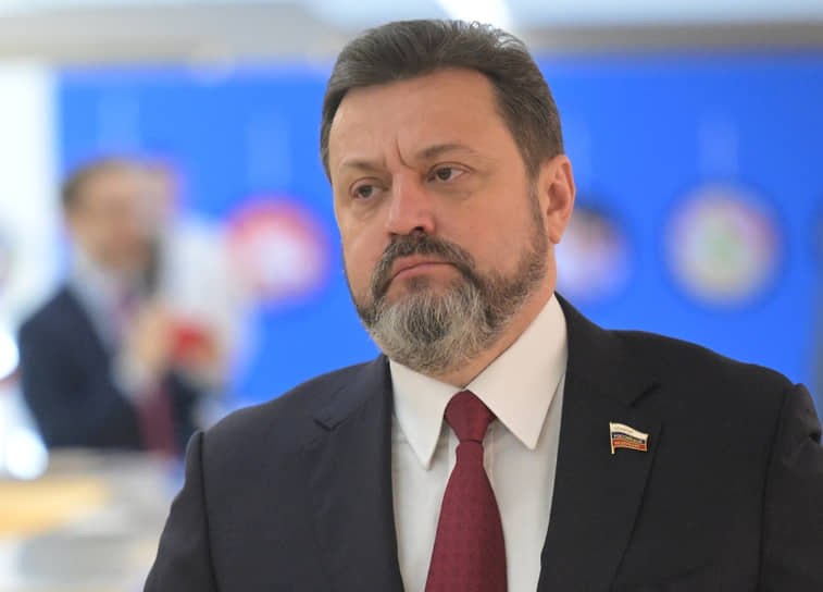 Ілюстрація до публікації «Нардепа III—IX скликань Андрія Деркачавизнано винуватим у державній зраді та незаконному збагаченні»