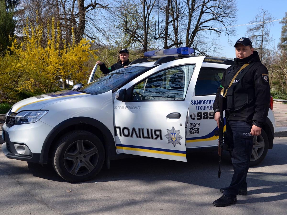 Ілюстрація до публікації «На Волині зафіксовано смертельну дорожньо-транспортну пригоду, учасником якої став службовий автомобіль поліції охорони»