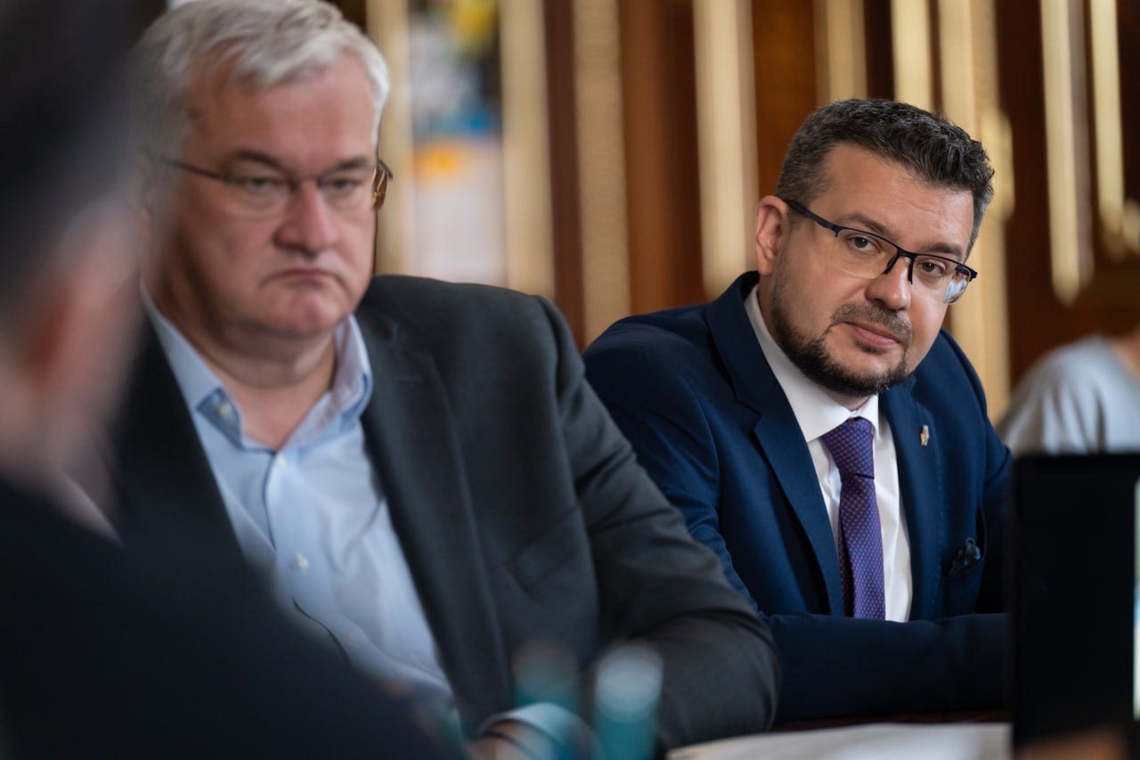 Ілюстрація до публікації «Провів нараду щодо нашої політики на Польському напрямку.»