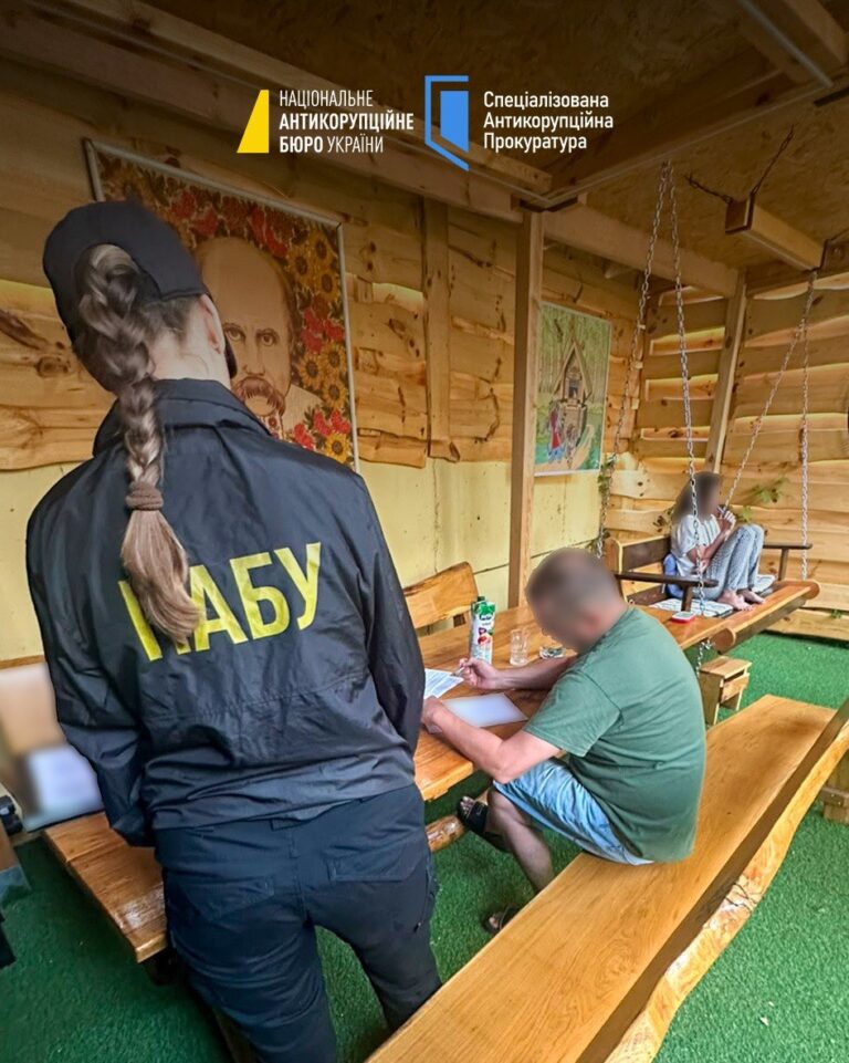 Ілюстрація до публікації «Заволодіння понад 150 млн грн Нацгвардії: викрито організовану групу👥»