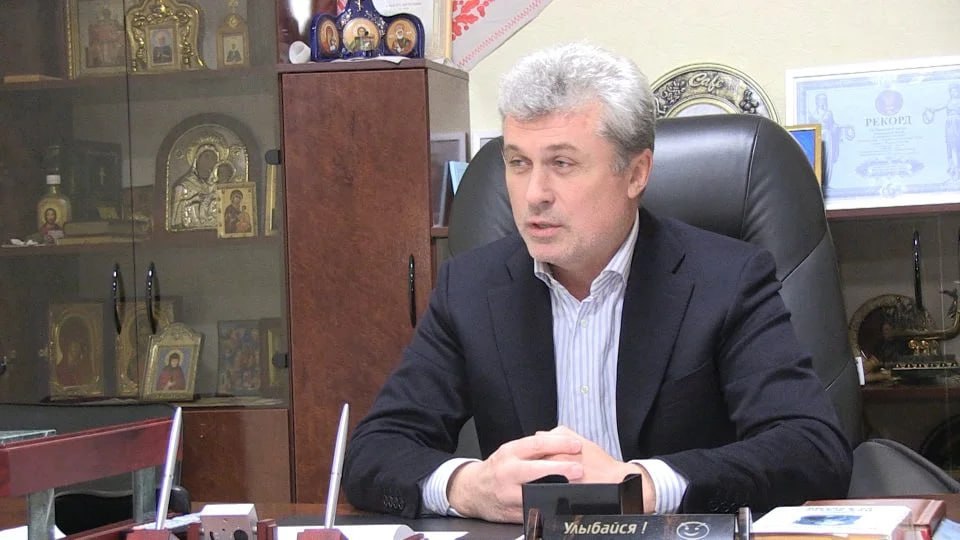 Ілюстрація до публікації «Обшуки у голови Козинської селищної ради Валерія Гартіка»