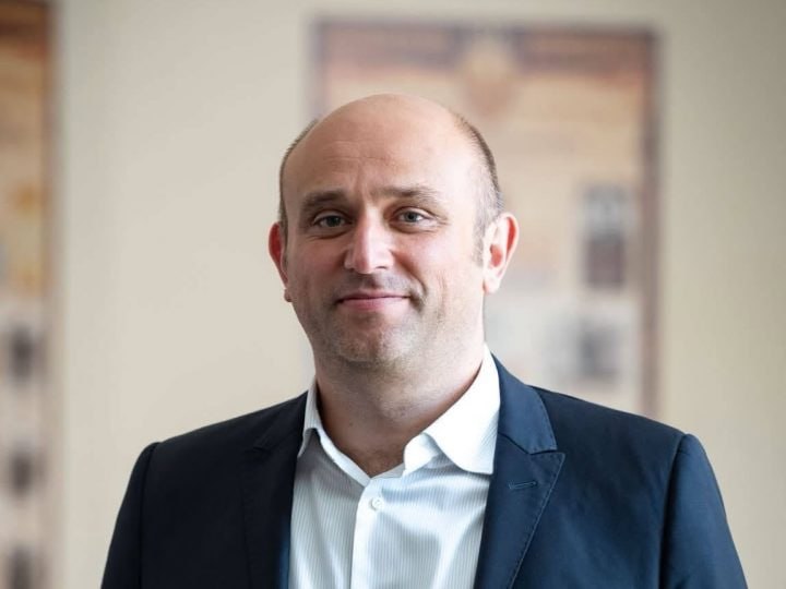 Ілюстрація до публікації «Міністра економіки, довкілля та сільського господарства Олександр Кравченко задекларував за 2025 рік понад 11 млн гривень доходу від роботи в міжнародній консалтинговій компанії.…»